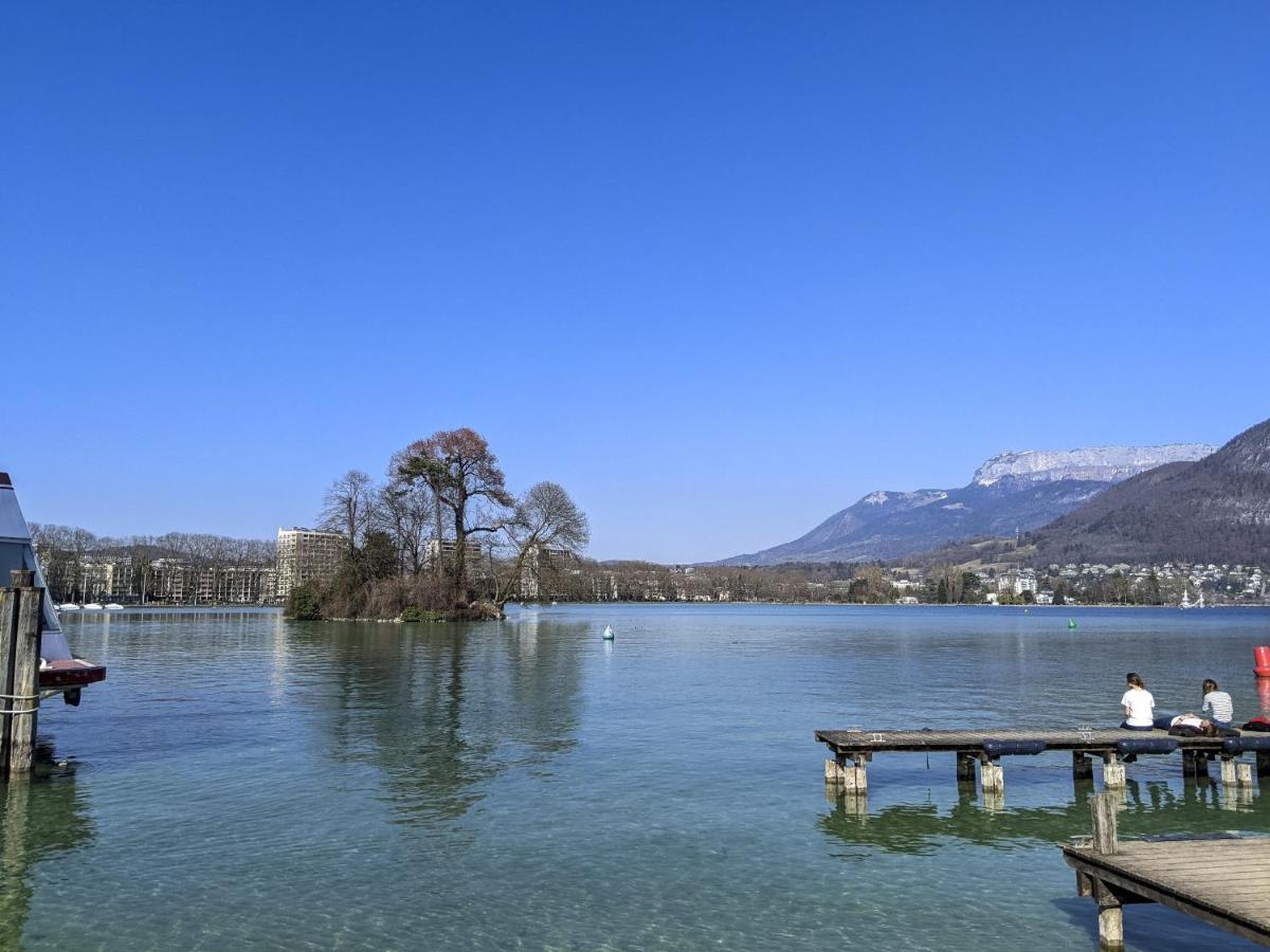 La Plume Vue Lac 3 Etoiles - Garage Prive, Secteur Recherche, Moderne & Tout Equipe, 6 Personnes Annecy Exterior photo
